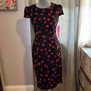 ✨SOLD✨Betsy Johnson Black Cherry Print Scuba Sheath Dress Cap Sleeve Knee Length